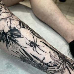 Black & Grey + Fine Line spider tattoo on Calf by Q_tattoo on TattMe