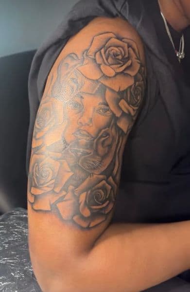 Black & Grey + Floral woman tattoo on Upper Arm by teeskiink on TattMe