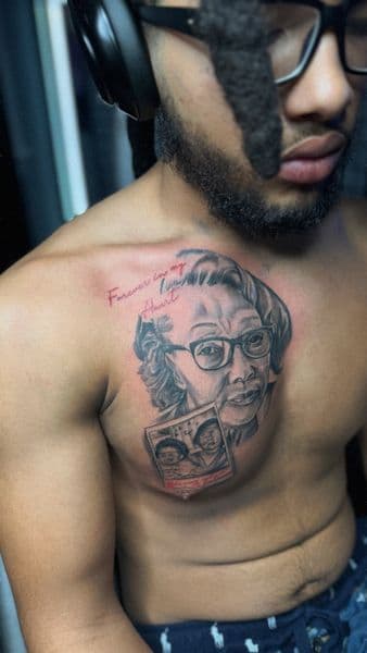 Black & Grey + Realism woman tattoo on Chest by Juanyane on TattMe