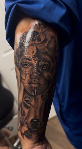 Black & Grey + Realism woman tattoo on Forearm by without.a.trece on TattMe