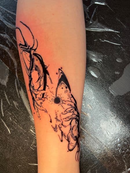 Abstract + Black-work abstract tattoo on Forearm by jules.inkz on TattMe