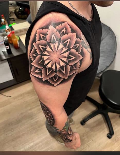 Black & Grey + Geometric mandala tattoo on Upper Arm by macron_ on TattMe